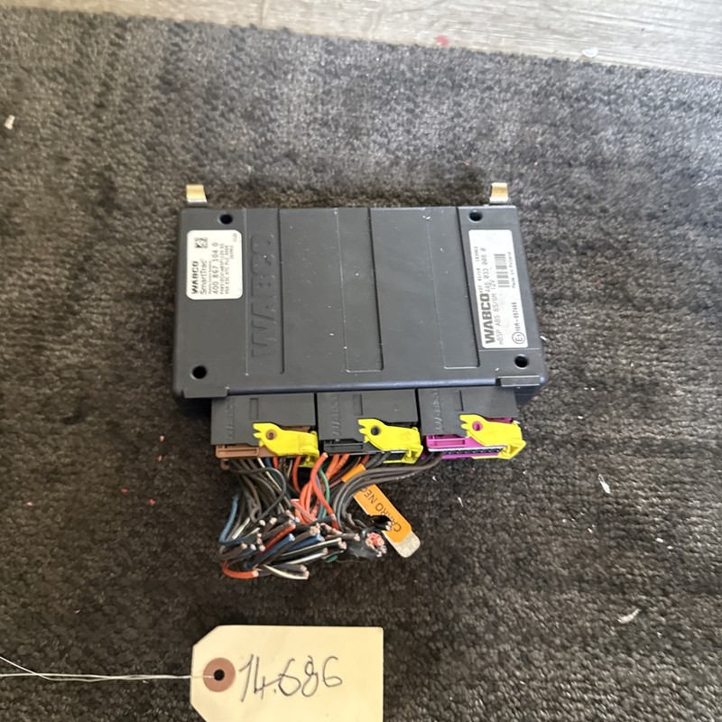WABCO ABS Module SmartTrac - P/N: 400 867 104 0, 446 033 008 0