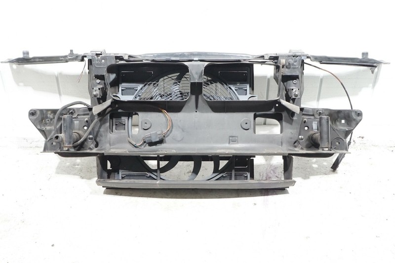 99-01 BMW 740Li E38 RADIATOR SUPPORT SHROUD AIR DUCT SHIELD RADIATOR FAN MOTOR