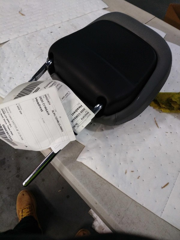 2020 Lincoln Corsair Left Side Blue Headrest OEM 5815699 - 49K Miles