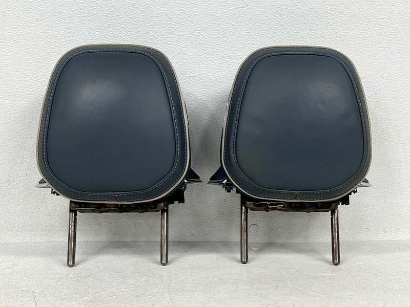 ⭐2018-2019 LINCOLN NAVIGATOR FRONT LEFT & RIGHT SEAT HEADREST GRAY OEM LOT2557
