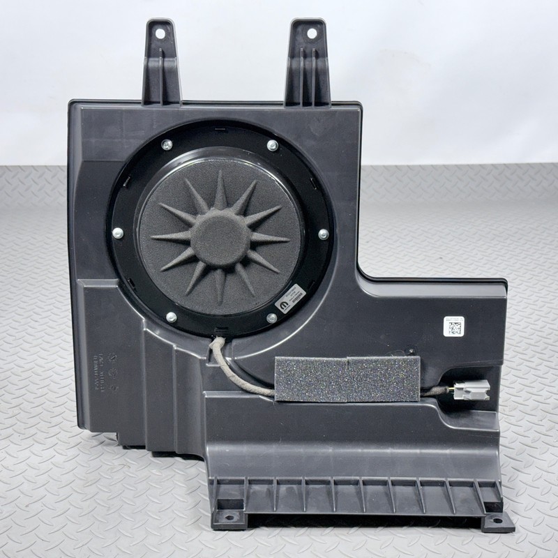 ✅ 19-26 RAM 1500 5th Gen CREW CAB OEM SUB WOOFER REAR SPEAKER Bass Subwoofer 55K