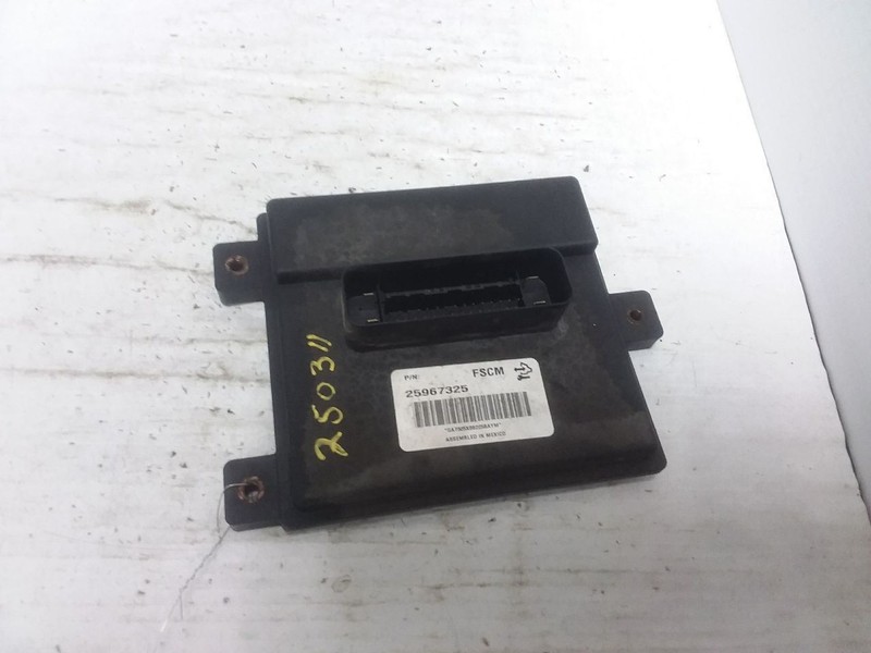Fuel Pump Control Module Fits 07-09 SIERRA 1500 PICKUP 25967325