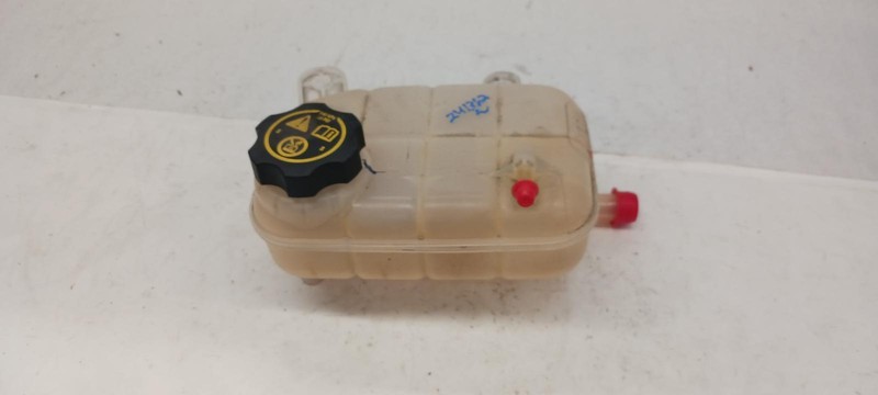 13-'22 CHEVROLET TRAX Overflow Bottle reservoir pump OEM