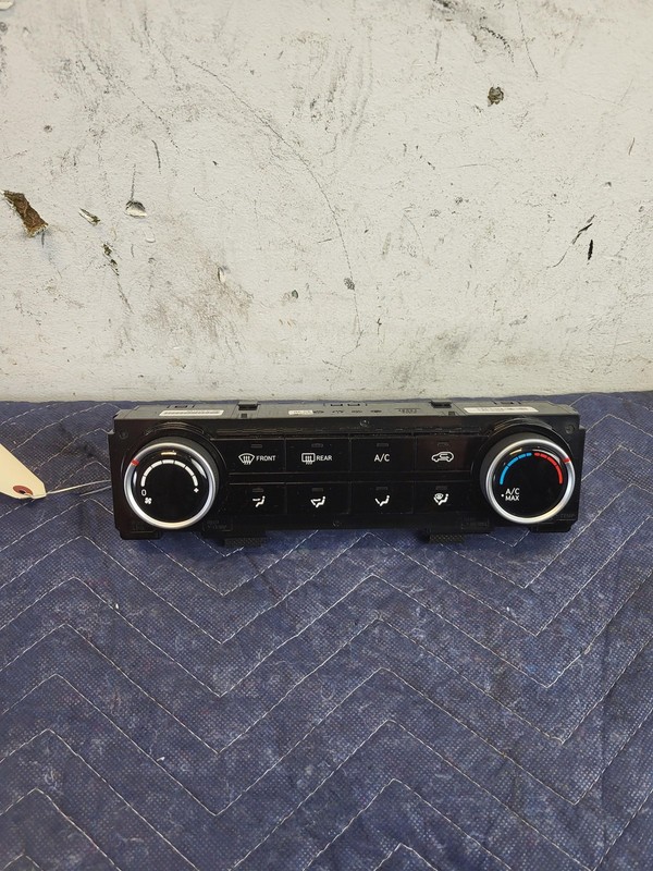 Used Oem Hyundai A/C Heater Climate Temperature Control for 2022-2024 Tucson