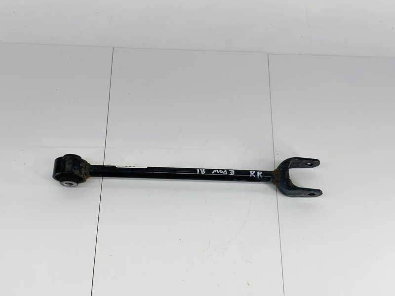 17-23 TESLA MODEL 3 RWD REAR RIGHT SIDE SUSPENSION TOE CONTROL ARM LINK OEM