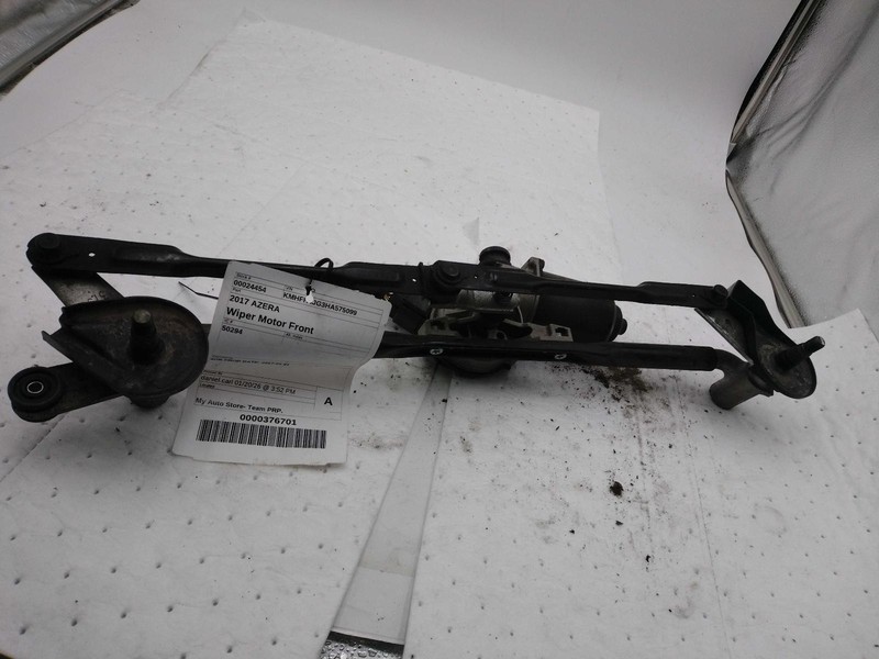 Used Windshield Wiper Motor fits: 2017 Hyundai Azera 2.4L VIN 4 8th digit hybrid