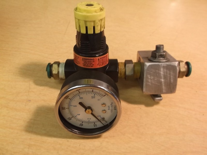 Parker 15R231EB with PSI Pressure Gauge 0-160 *FREE SHIPPING*