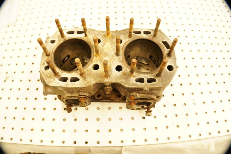 Polaris Snowmobile Indy 500 EFI Cylinder 1993 model 3084330