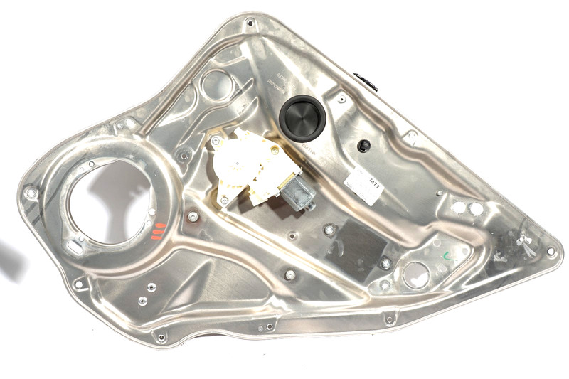10-13 MERCEDES BENZ E350 REAR RIGHT PASSENGER SIDE WINDOW REGULATOR MOTOR OEM