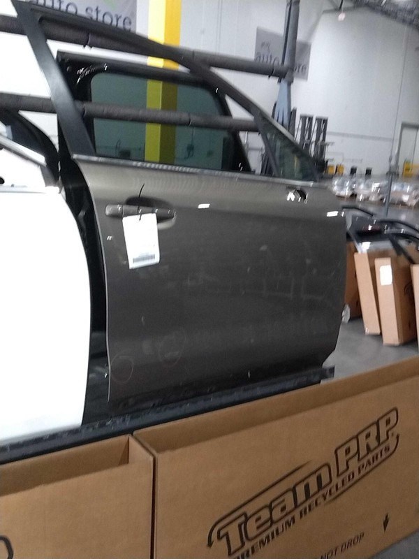 2017 Subaru Forester Right Door Grey Dented & Scratched 4DR SUV OEM Parts
