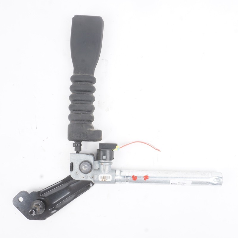 2016 - 2020 Kia Sorento Front Right Side Seat Belt Pretensioner OEM