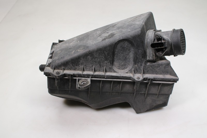 2000-2006 ADI TT Air Cleaner 1.8L Turbo 180 Hp VIN C 5th Digit 1348277 OEM
