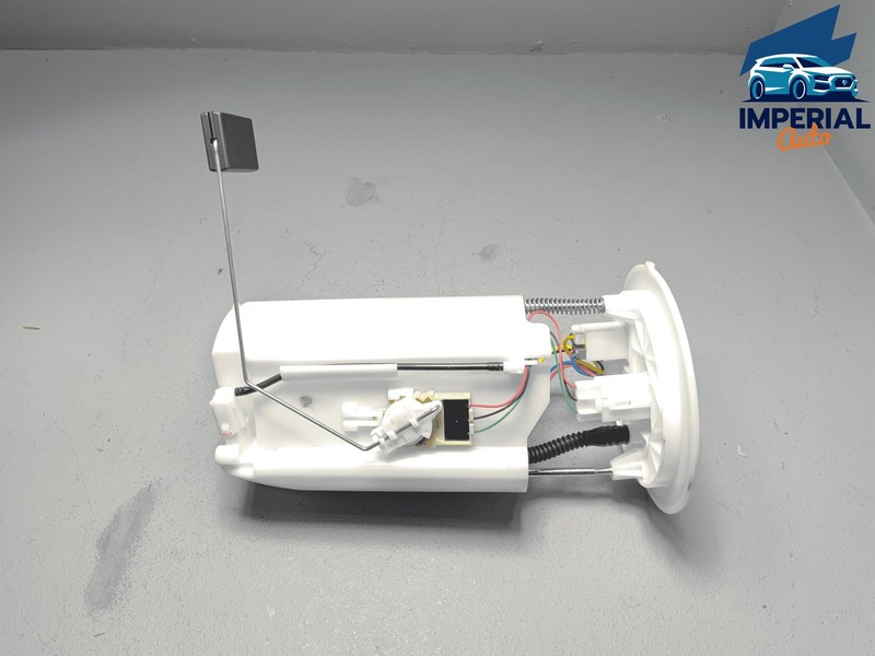 2017-2019 Toyota Highlander 3,5L Fuel Gas Tank Pump & Sending Unit OEM
