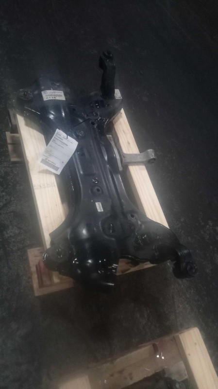 2016 KIA Sedona Frame Crossmember Black OEM 62405A9100 144K Miles