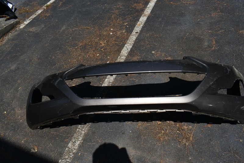 HYUNDAI FRONT BUMPER FACTORY OEM 2011-2013 HYUNDAI ELENTRA