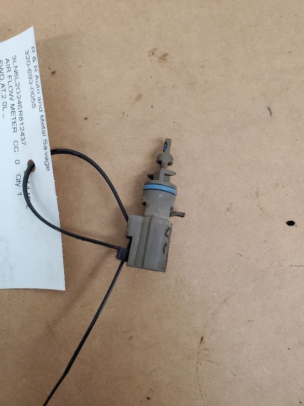 Air Flow Meter 5.0L Fits 15-22 MUSTANG 296112