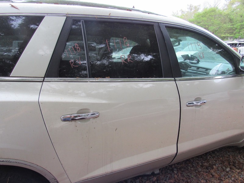2008-2017 BUICK ENCLAVE RIGHT PASSENGER REAR DOOR ASSEMBLY