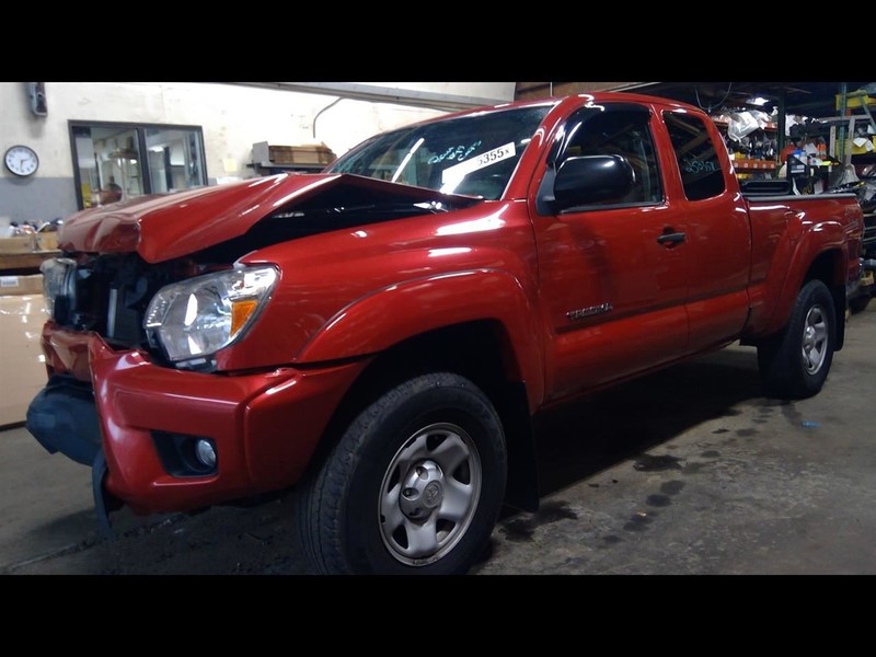 Coolant Reservoir 1GRFE Engine 6 Cylinder Fits 05-15 TACOMA 1660227