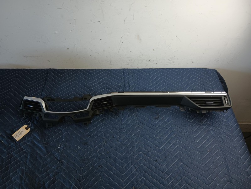 2021-2023 Acura TLX S Dash Center Right A/C Air Vent Trim Panel OEM 77220-TGV-A0