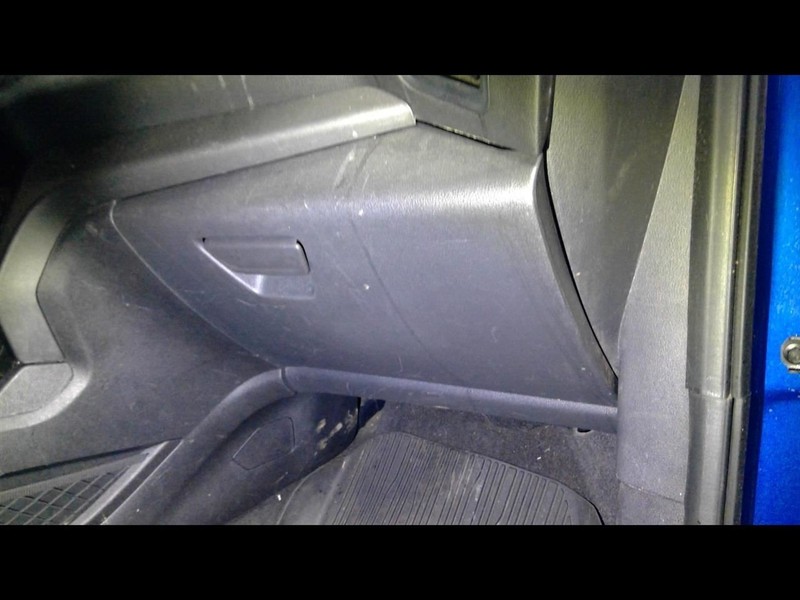 2017-2019 ESCAPE Glove Box 1608950