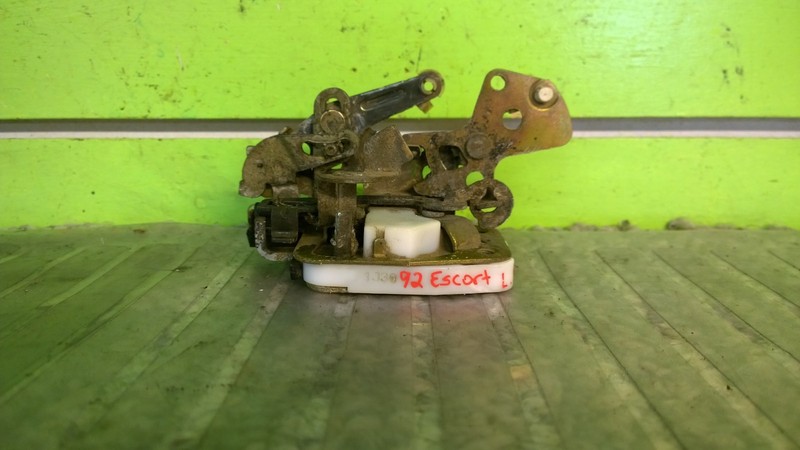 91 92 93 94 95 96 FORD ESCORT TRACER LEFT REAR DOOR LOCK LATCHOEM 1323-5