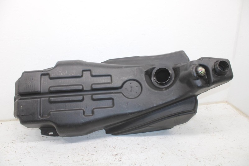 2005 Ski-doo Mxz 600 Oem Gas Tank Fuel Reservoir 513033100 SS99
