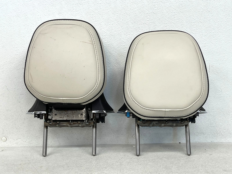 ⭐2022-2024 LINCOLN NAVIGATOR BLACK LABEL FRONT RIGHT & LEFT HEADREST OEM LOT2626