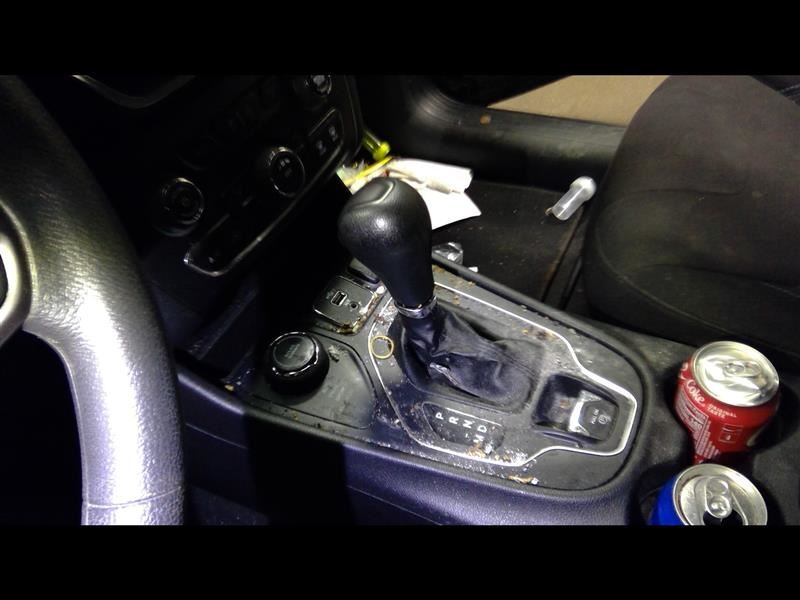 2020 CHEROKEE Automatic Transmission Shifter 2.4 AWD 1148655