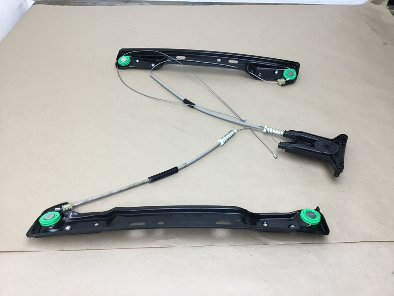 Mercedes C63 S W205 2015 Front Right Passenger Door Window Regulator 15-20 ;:A