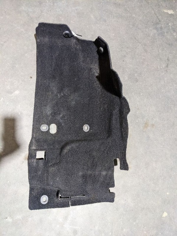 2018 - 2020 JEEP WRANGLER FRONT LEFT SIDE FLOOR CARPET COVER LINER TRIM1181719