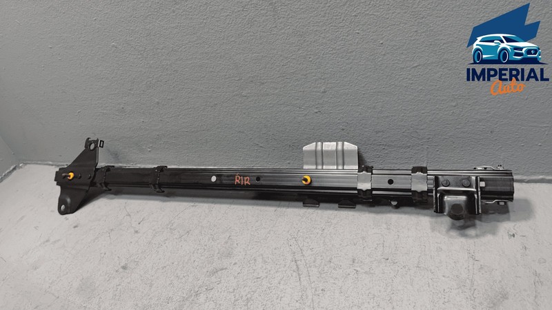 2014-2020 TOYOTA SIENNA REAR RIGHT PASSENGER SIDE SEAT OUTER TRACK RAIL OEM