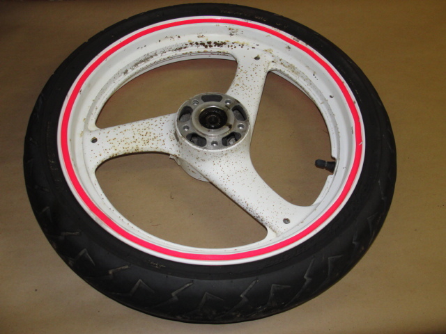 1991 SUZUKI GS 500 E FRONT WHEEL RIM TIRE GS500 GS500E 91