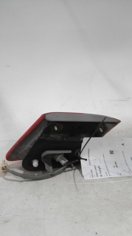 2009 Toyota Camry Right Tail Light Assembly Grey OEM Used 74269