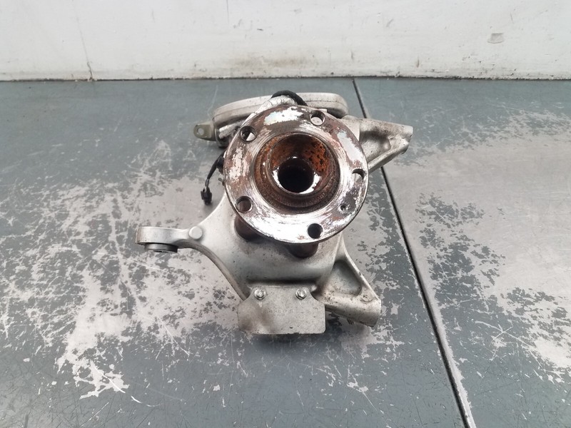 2021 McLaren 765LT Left Front Hub Knuckle #5537 C7