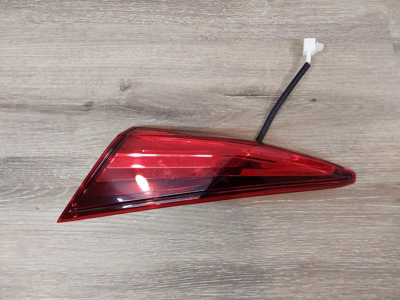 2016-2021 HONDA CIVIC RH TAIL LIGHT ASSY OEM B420210308061009