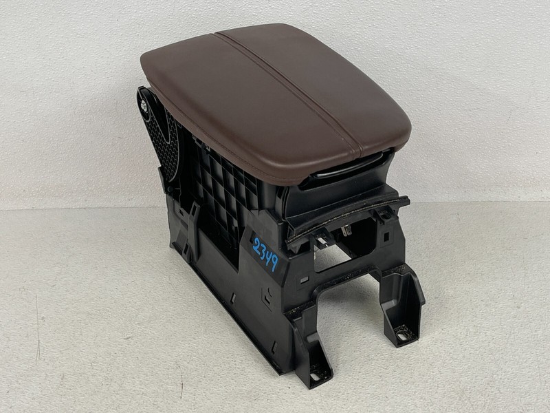 ⭐2015-2017 ACURA TLX FRONT CENTER CONSOLE AND ARMREST LID BROWN OEM LOT2349
