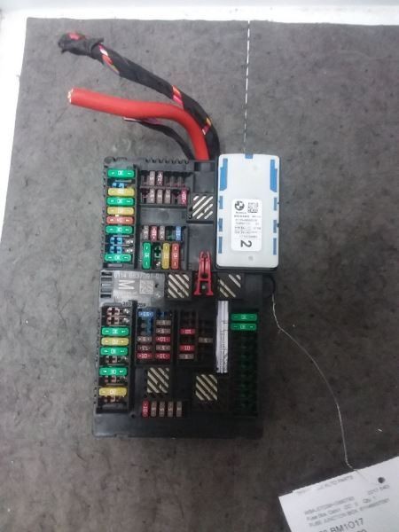 Fuse Junction Box 2017 BMW 540i 61146837091