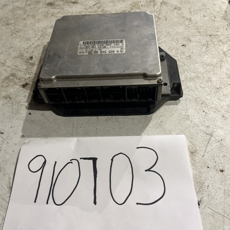 ECU ECM COMPUTER Mercedes E320 ML320 1998 98 99 00 0255458632 641372