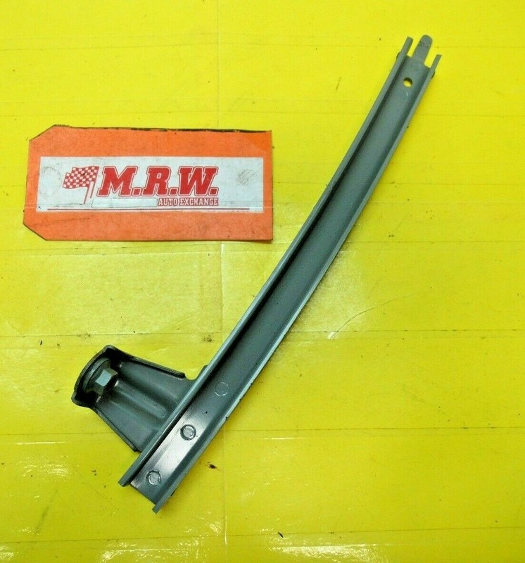 DOOR GLASS TRACK WINDOW DRIVER SIDE LEFT MOUNT BRACKET fits 11 12 13-16 SCION TC