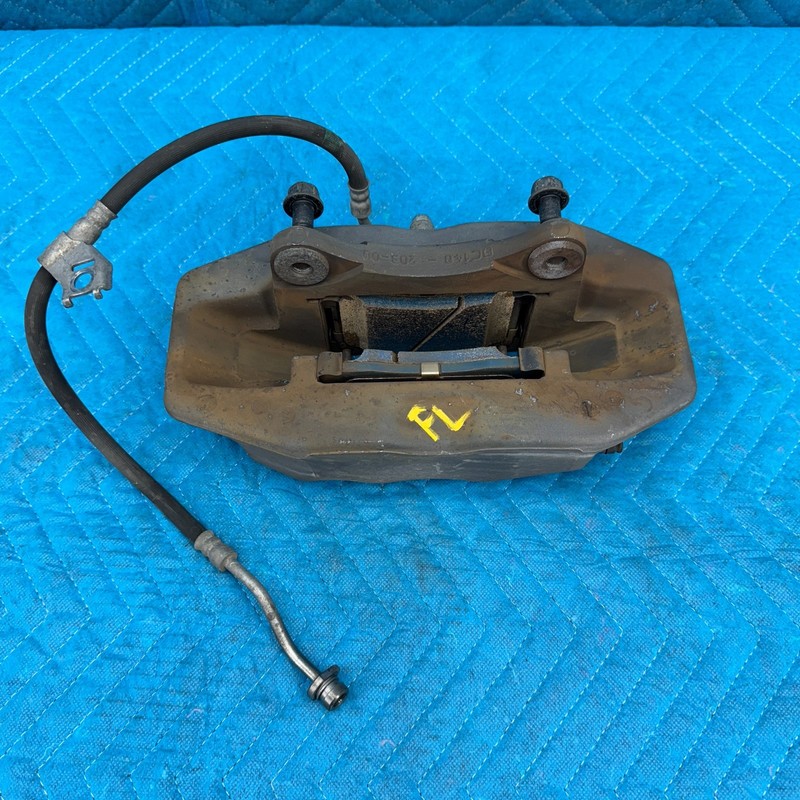 2011–2013 Hyundai Equus Front Left Brake Caliper With Brake Hose OEM