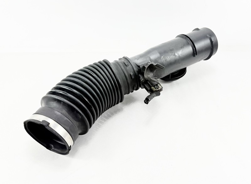 2005-2007 Buick Rainier Envoy 4.2L Air Cleaner Filter Intake Hose 15112101 OEM
