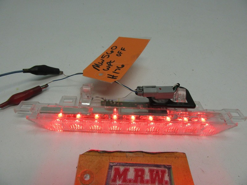 3RD 3 RD THIRD BRAKE LIGHT LAMP TAIL STOP CENTER MIDDLE TRUNK HATCH BACK WINDOW