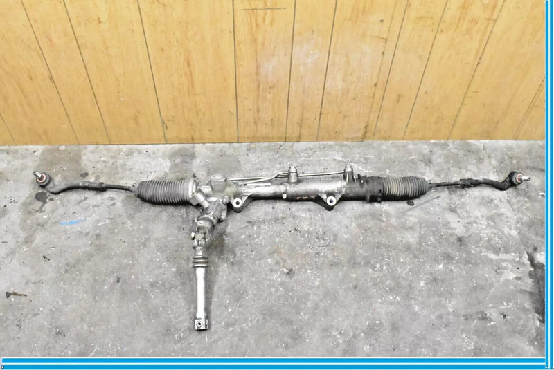08-14 Mercedes W204 C350 C300 C250 Power Steering Rack and Pinion 2044605900 OEM