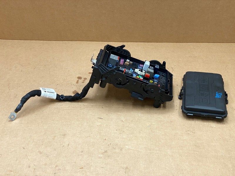 2021-2023 BUICK ENVISION POSITIVE BATTERY WIRING CABLE FUSE BOX OEM LOT785
