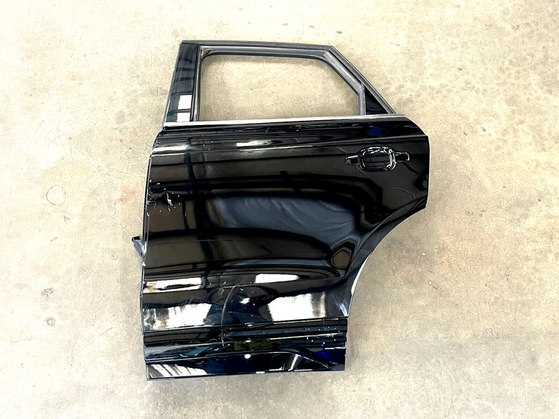 ⭐2015-2018 AUDI Q3 REAR LEFT DRIVERS SIDE DOOR SHELL COVER PANEL OEM LOT2538