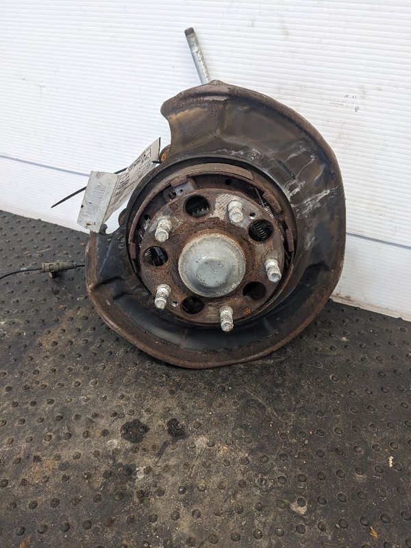 Driver Left Rear Knuckle/Stub 3.2L Fits 06-08 TL 1184934
