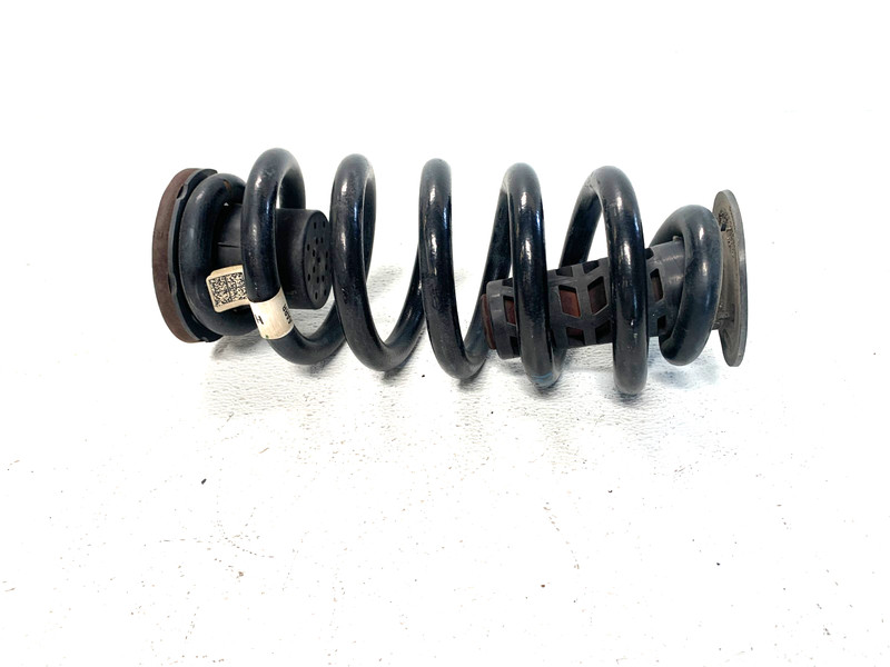 2018-2021 BUICK ENCLAVE REAR RIGHT SIDE SUSPENSION COIL SPRING OEM #A0.18