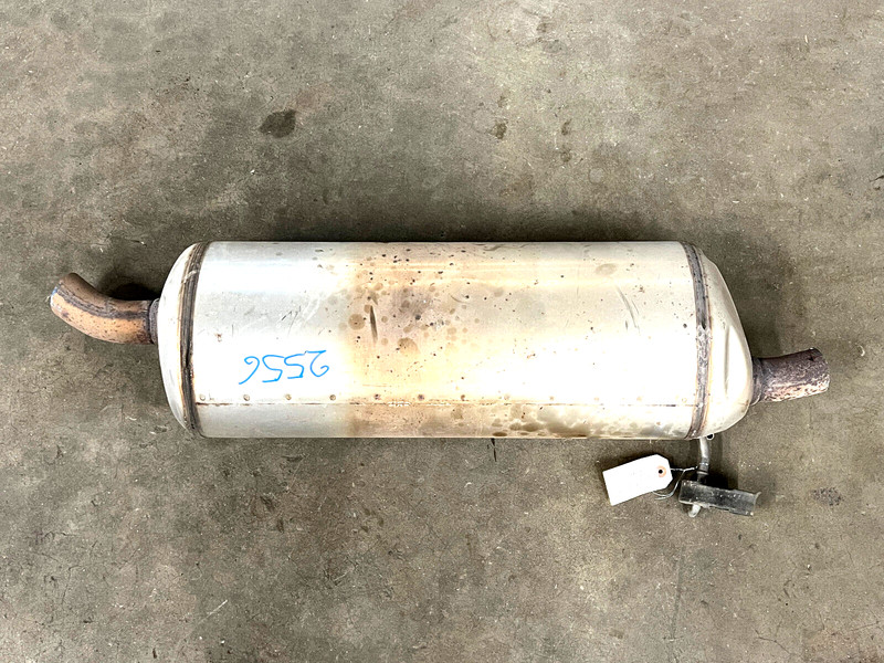 ⭐2014-2017 HONDA ODYSSEY FWD REAR EXHAUST MUFFLER RESONATOR PIPE OEM LOT2556