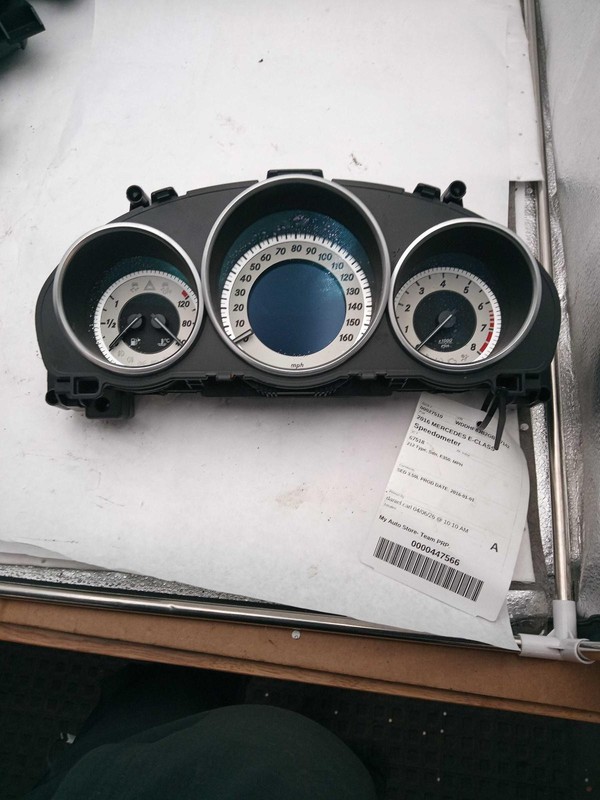 2016 Mercedes E-Class Speedometer Gauge OEM Grey 92K Miles NJ25-27510-700841