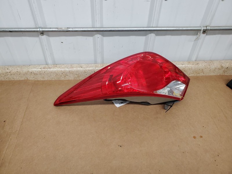 Passenger Tail Light VIN C 5th Digit Hybrid Fits 11-15 SONATA 294563